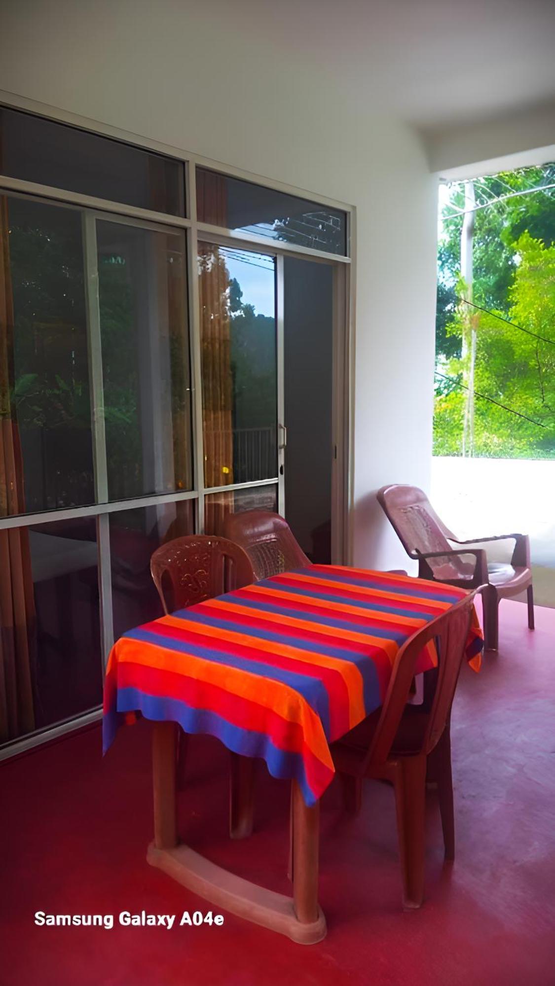 Senehas Homestay Ella Ngoại thất bức ảnh